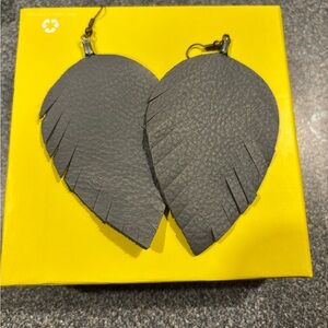 Genuine Leather Gray Leaf/Flower Earrings